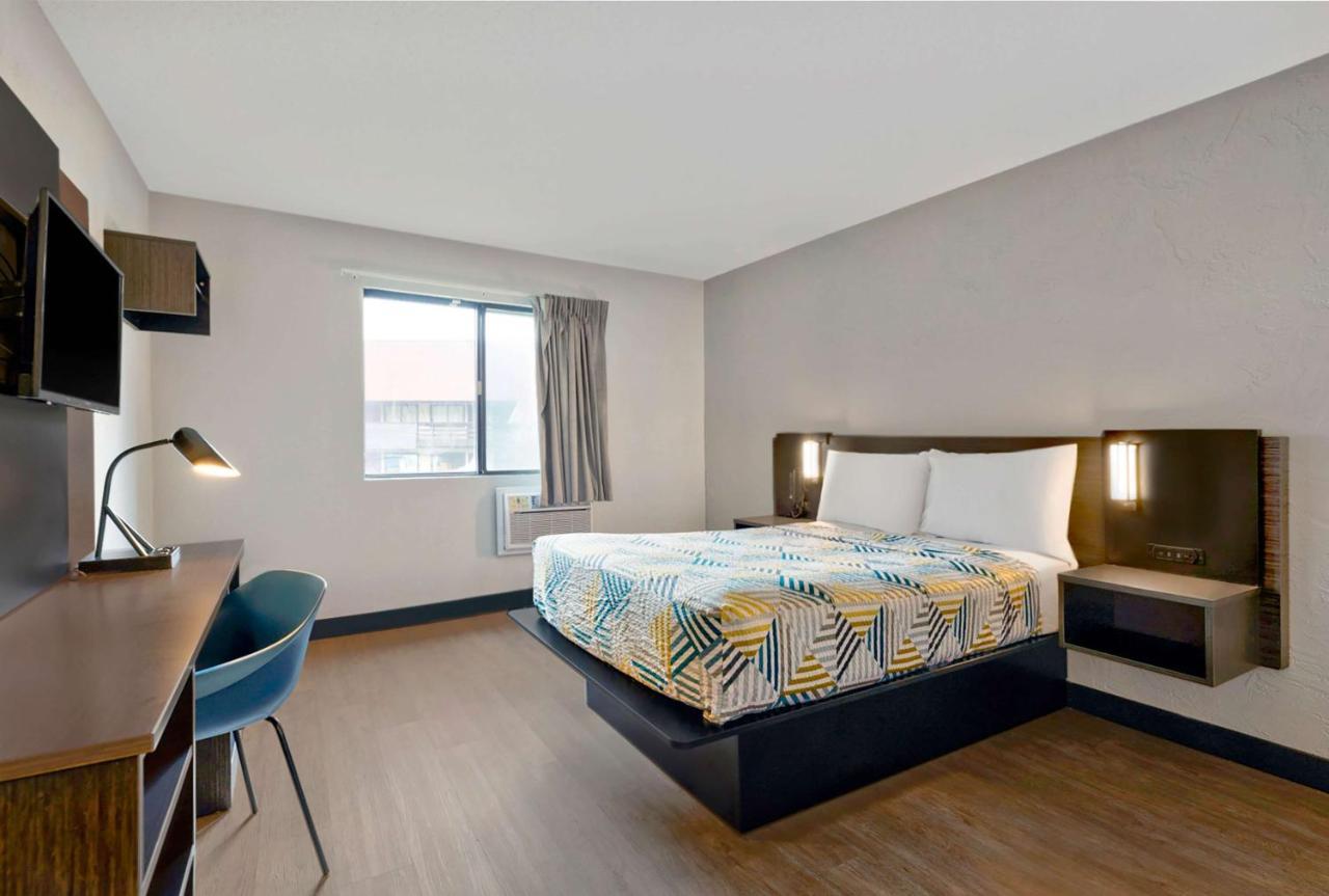 Motel 6-Oak Creek, Wi Zewnętrze zdjęcie