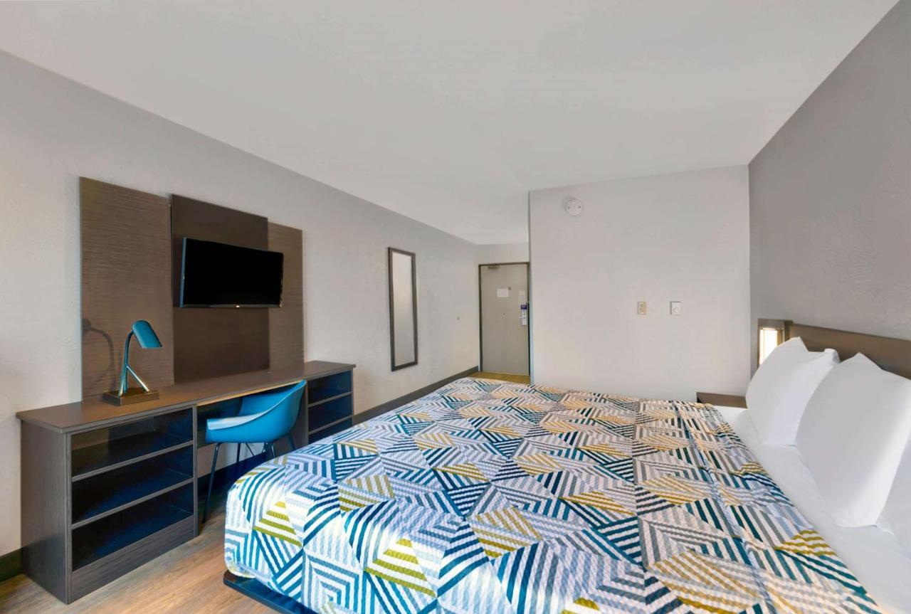Motel 6-Oak Creek, Wi Zewnętrze zdjęcie