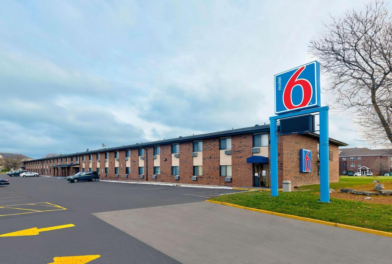 Motel 6-Oak Creek, Wi Zewnętrze zdjęcie